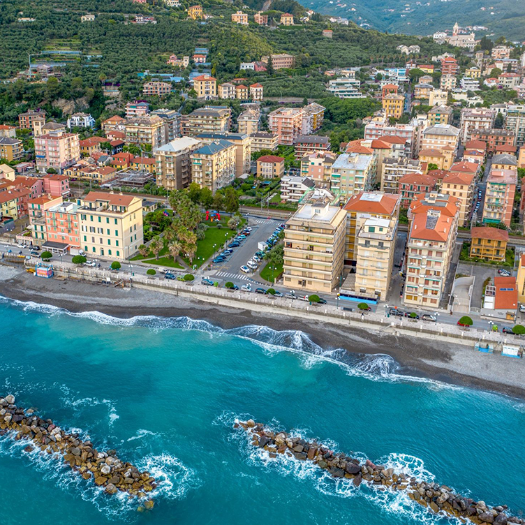 Chiavari-citta-square